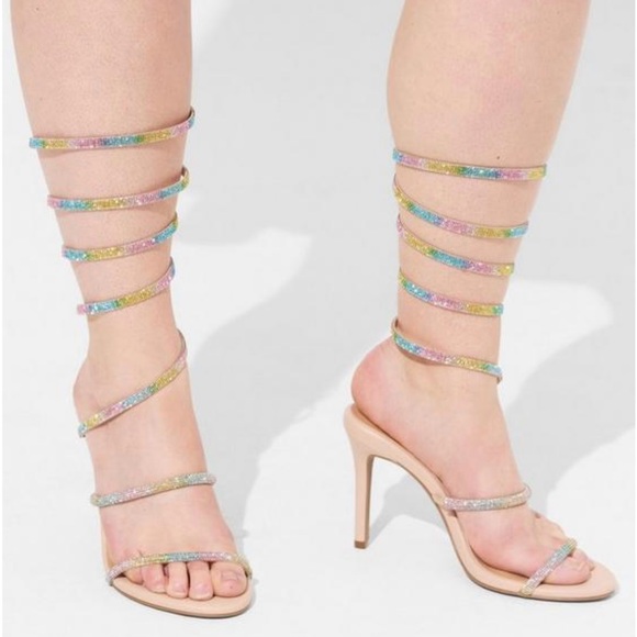 Torrid Lace Up Rainbow Embroidered Heel Sandals Size 9.5 WW - Picture 5 of 7